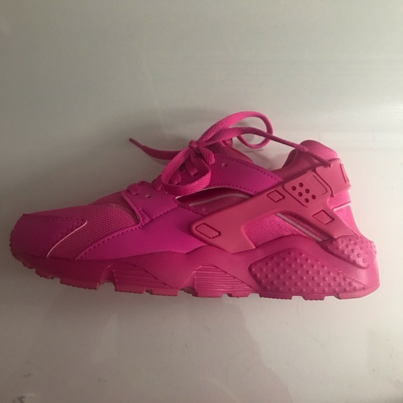 fuschia huaraches